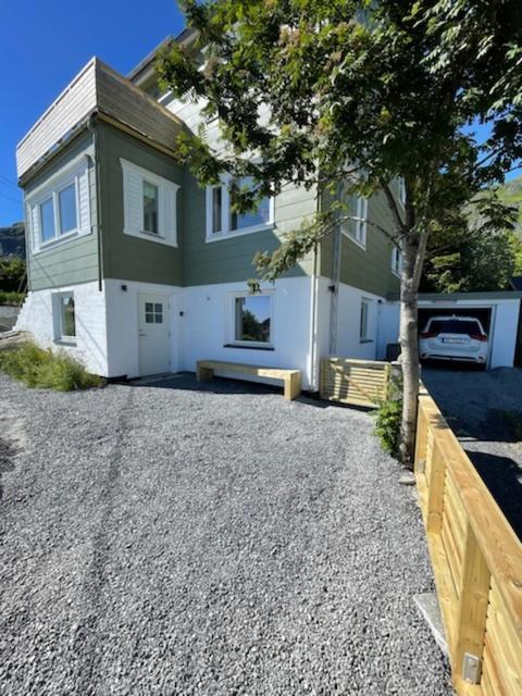 A, The Far End Of Lofoten, Top Apartment. Sørvågen Extérieur photo